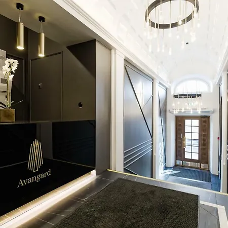 Apartment 511